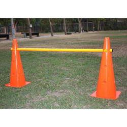 Kužel s otvory PE 45 cm