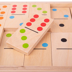 Velké dřevěné domino