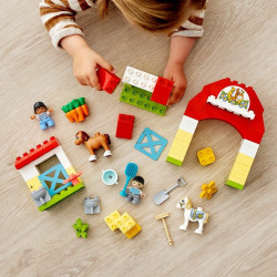 LEGO DUPLO Stáj s poníky